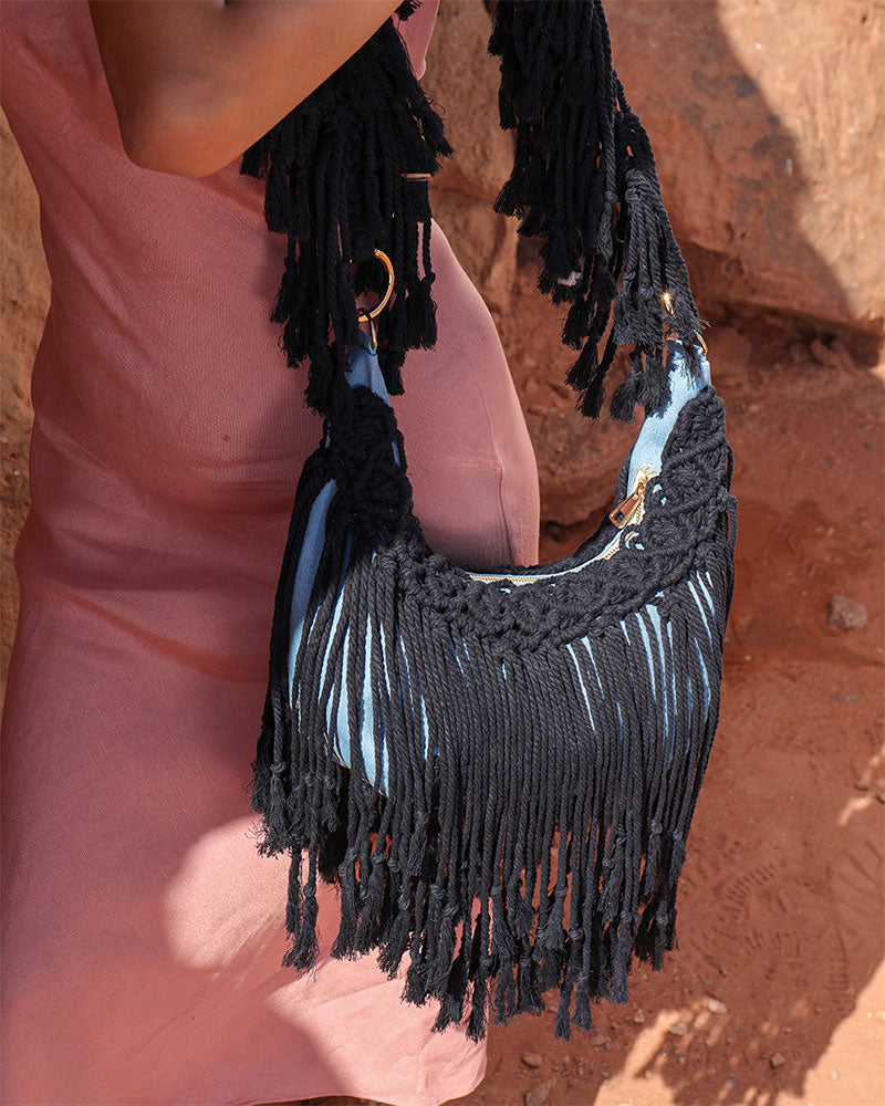 Anoud - Midnight fringe